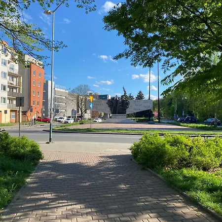 Center - Chill Spot By The River